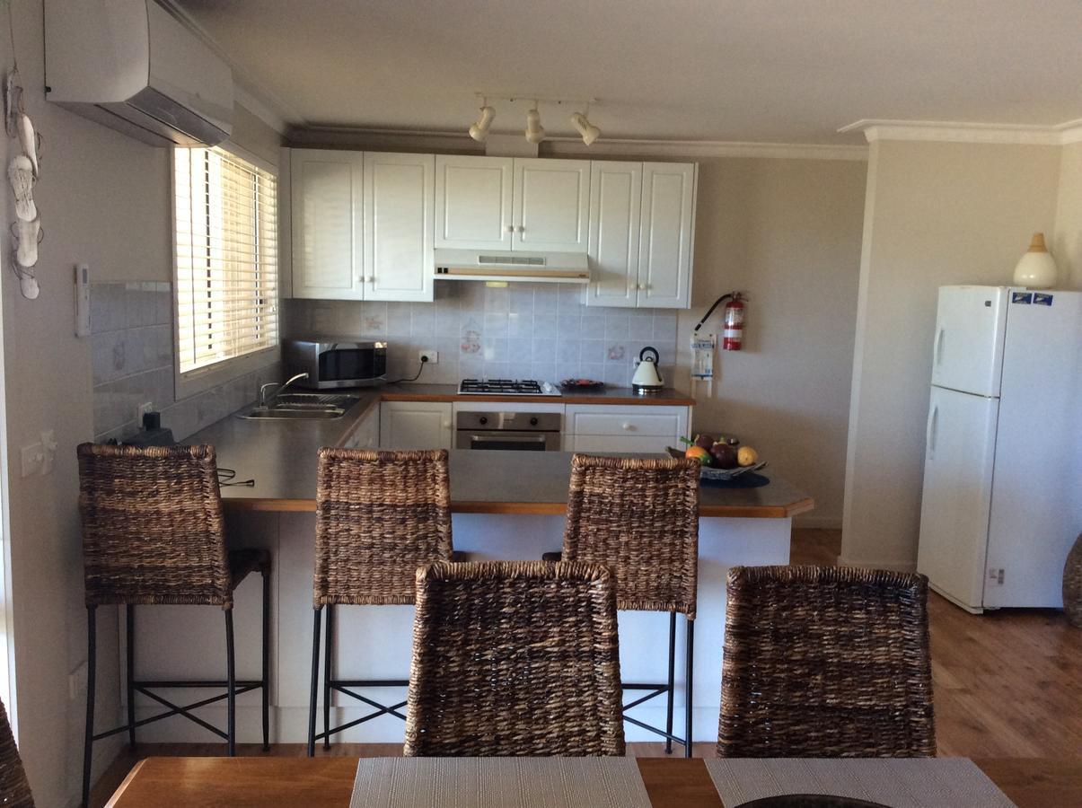 90 Mile Beachhouse&Villas Golden Beach エクステリア 写真